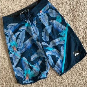 Boys Quiksilver boardshort